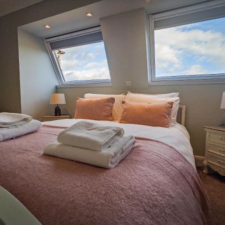 Beautiful Spacious Central Flat, Пітлохрі Екстер'єр фото