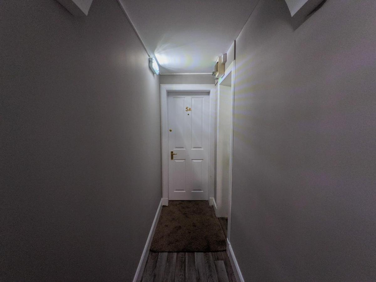 Beautiful Spacious Central Flat, Пітлохрі Екстер'єр фото